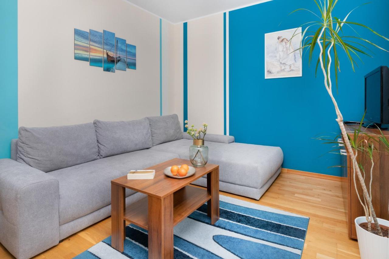 Villa 4 Pory Roku By Noclegi Renters Jastrzębia Góra Dış mekan fotoğraf
