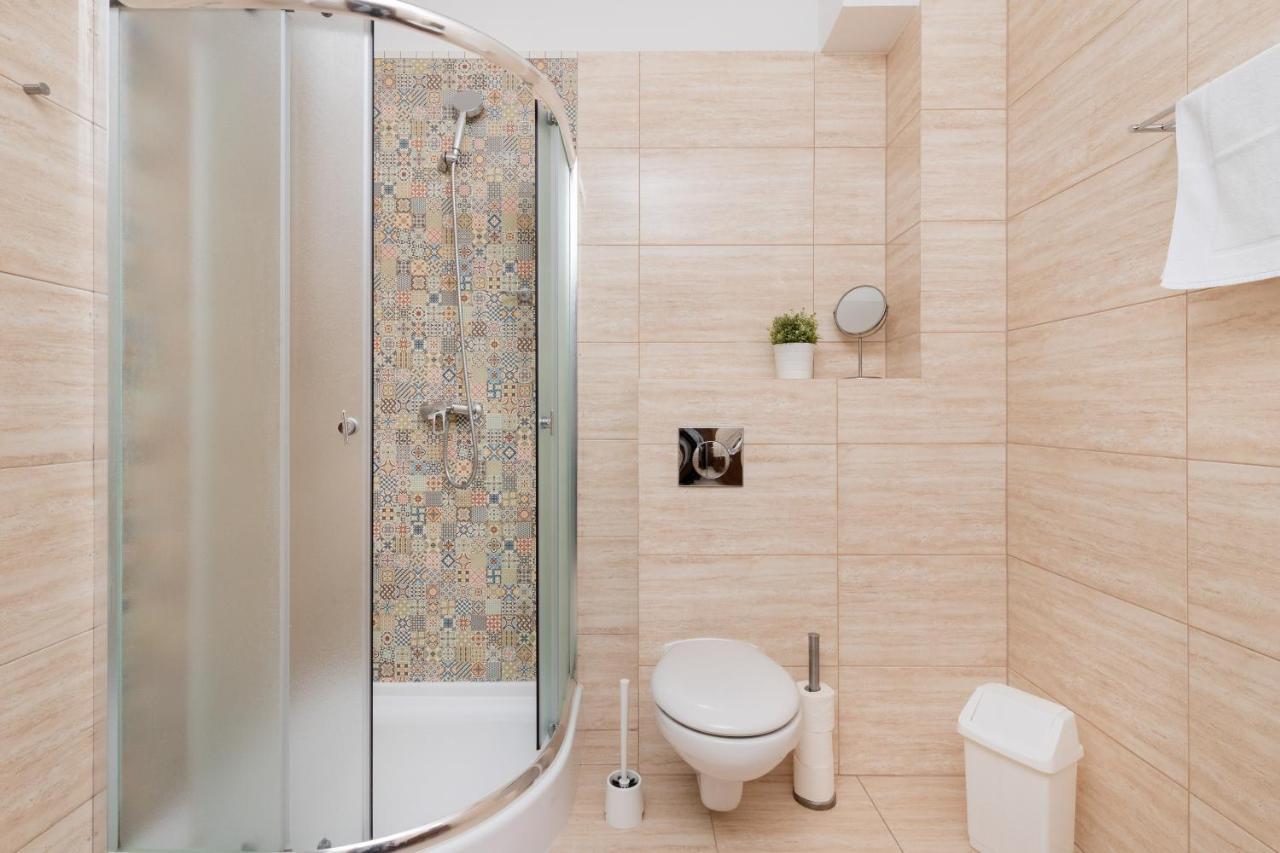Villa 4 Pory Roku By Noclegi Renters Jastrzębia Góra Dış mekan fotoğraf