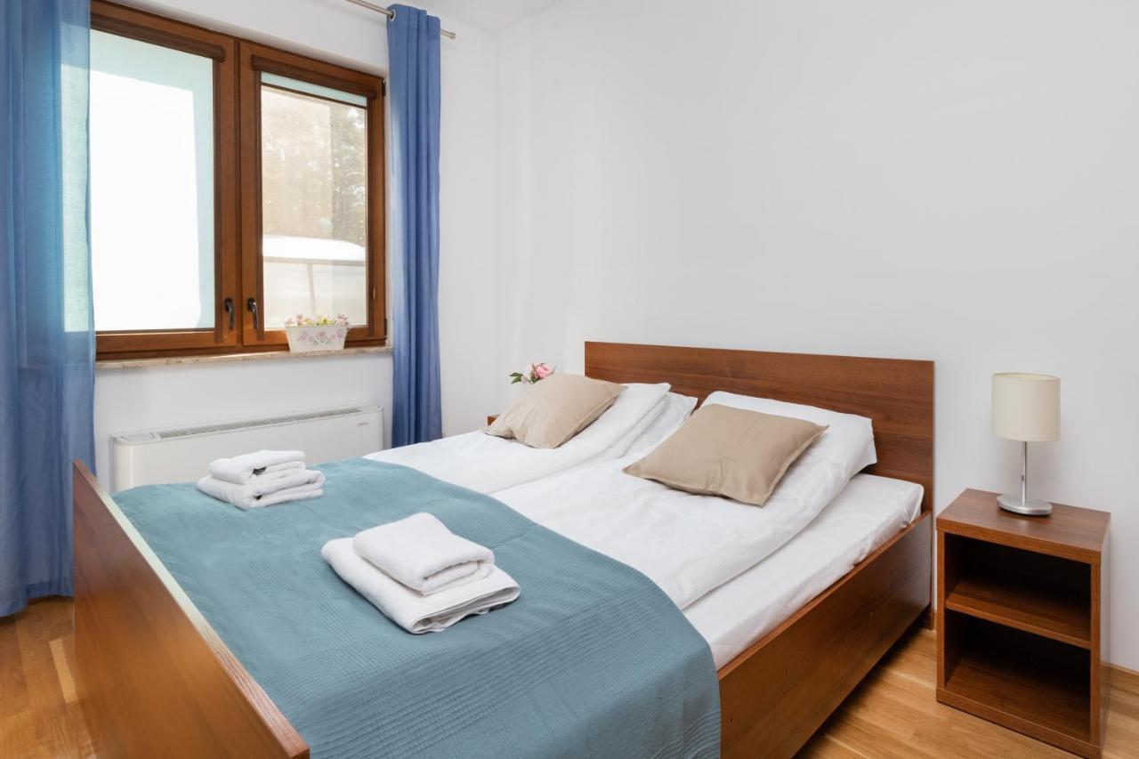 Villa 4 Pory Roku By Noclegi Renters Jastrzębia Góra Dış mekan fotoğraf