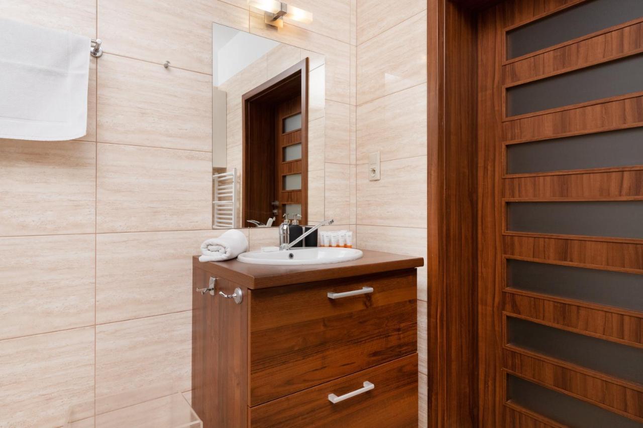 Villa 4 Pory Roku By Noclegi Renters Jastrzębia Góra Dış mekan fotoğraf
