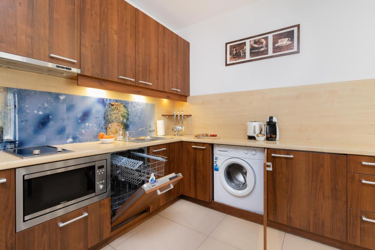 Villa 4 Pory Roku By Noclegi Renters Jastrzębia Góra Dış mekan fotoğraf
