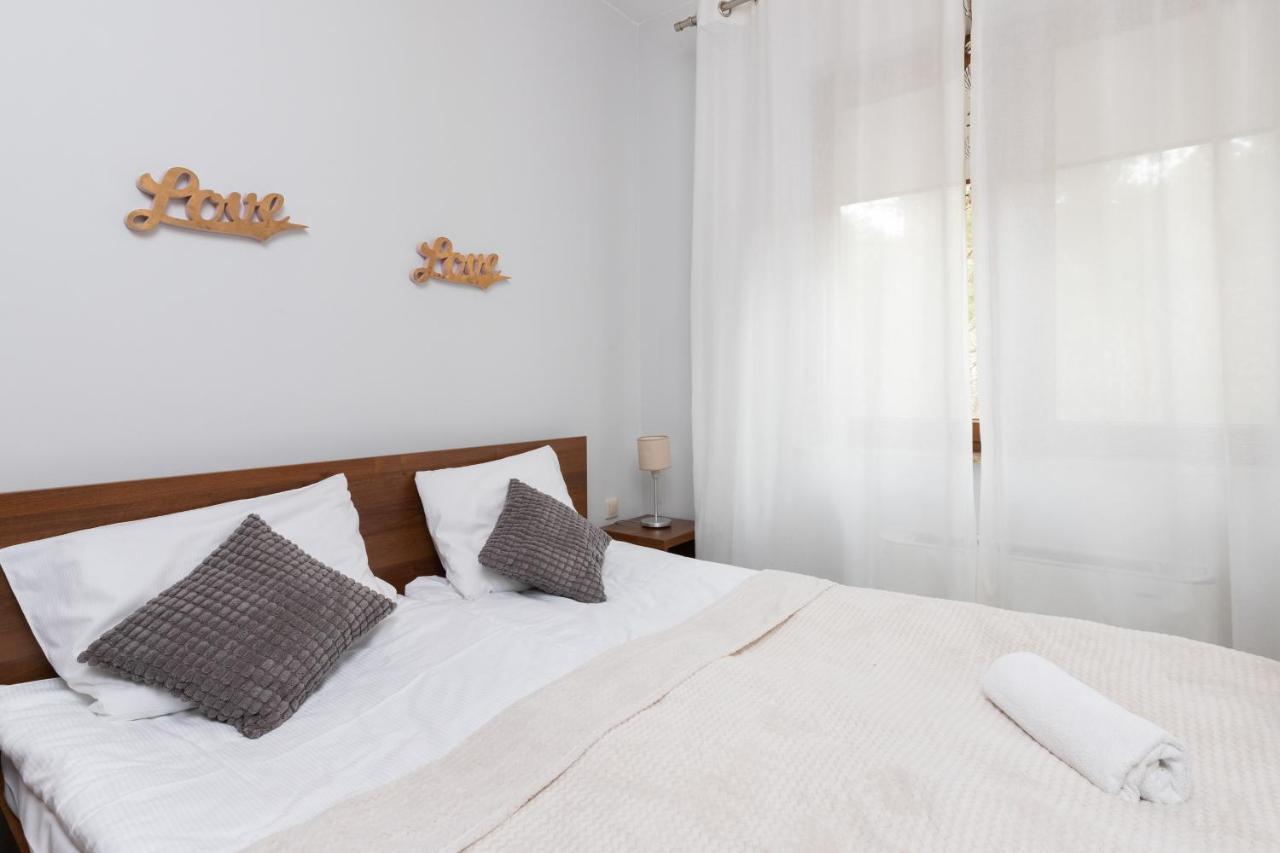 Villa 4 Pory Roku By Noclegi Renters Jastrzębia Góra Dış mekan fotoğraf