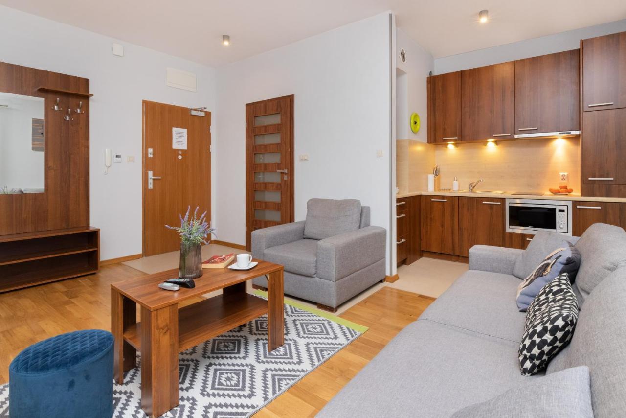 Villa 4 Pory Roku By Noclegi Renters Jastrzębia Góra Dış mekan fotoğraf