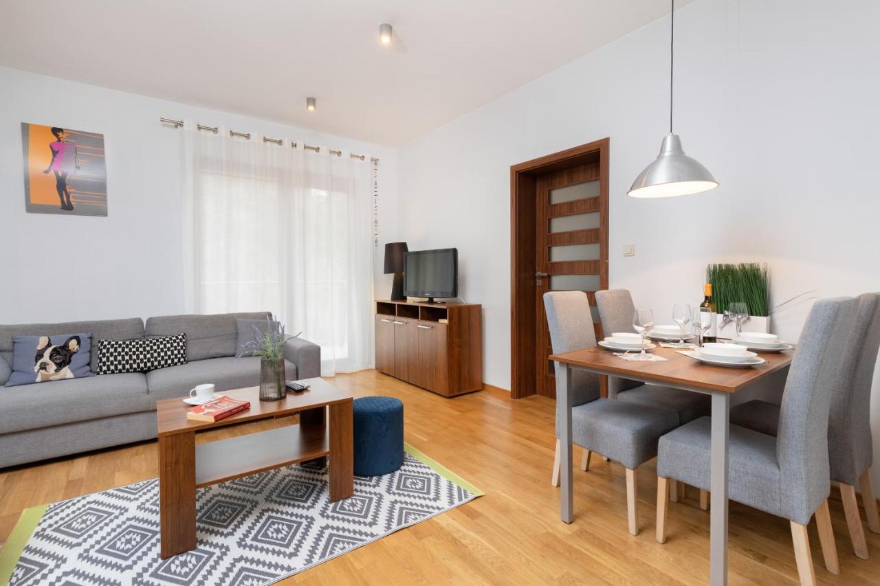 Villa 4 Pory Roku By Noclegi Renters Jastrzębia Góra Dış mekan fotoğraf