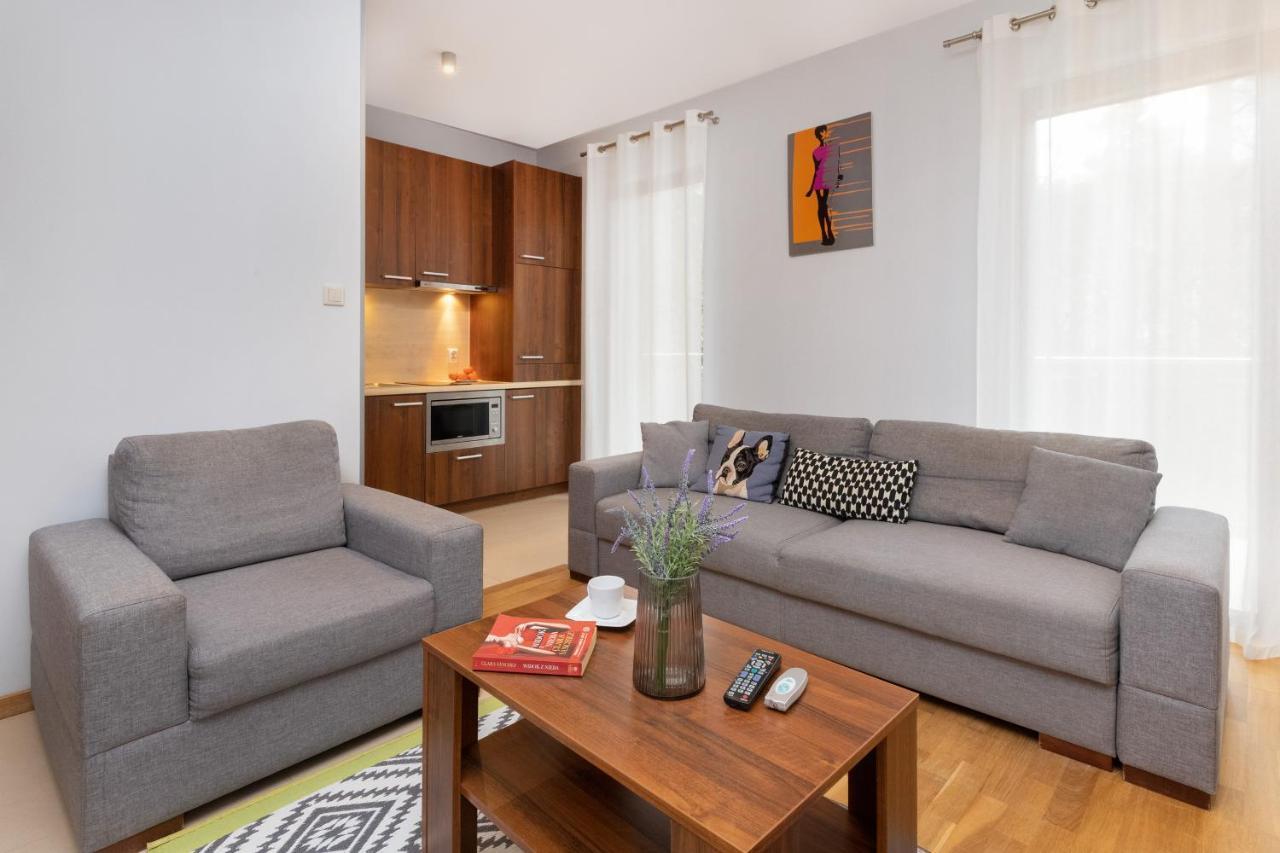 Villa 4 Pory Roku By Noclegi Renters Jastrzębia Góra Dış mekan fotoğraf