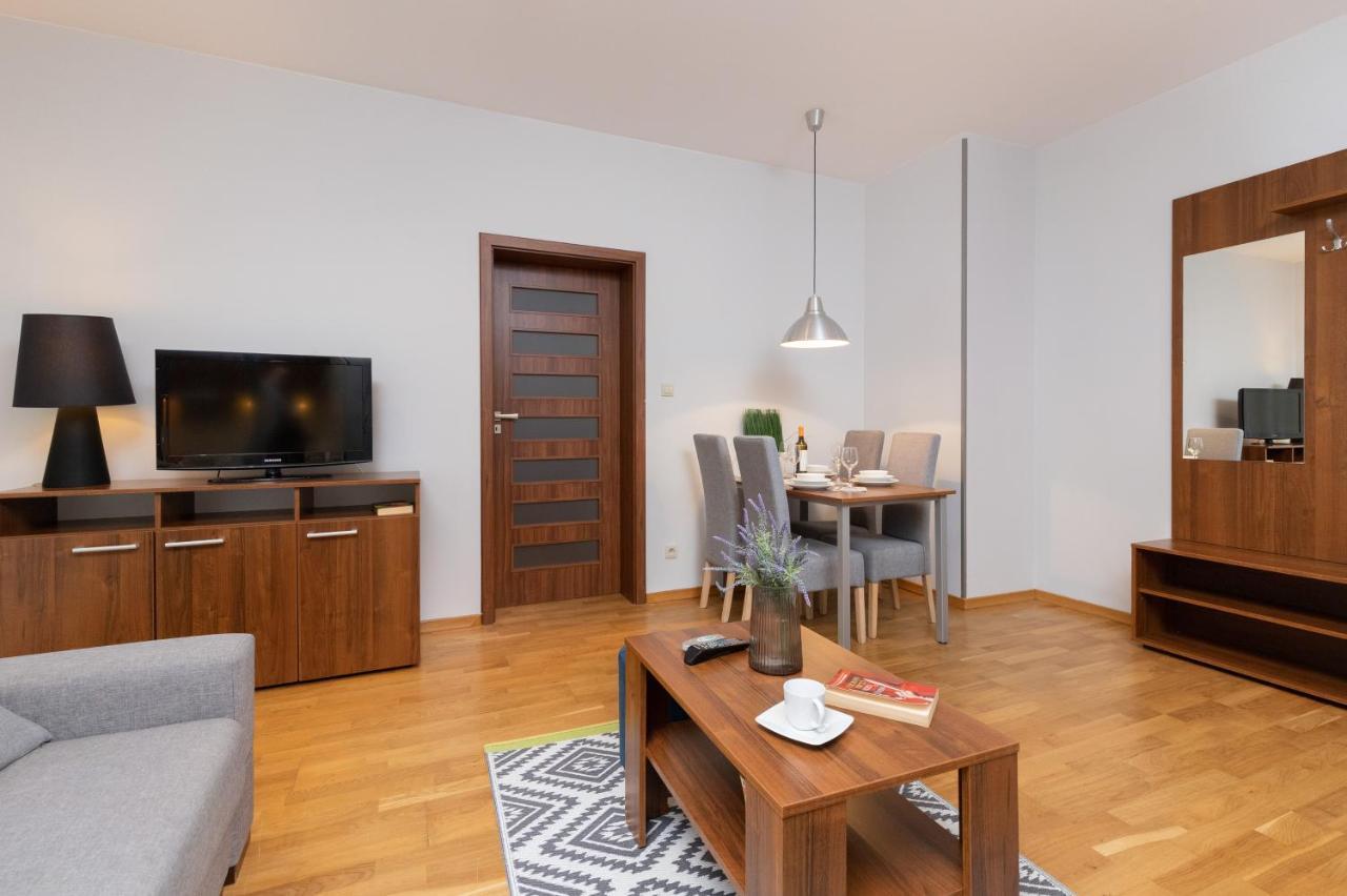 Villa 4 Pory Roku By Noclegi Renters Jastrzębia Góra Dış mekan fotoğraf